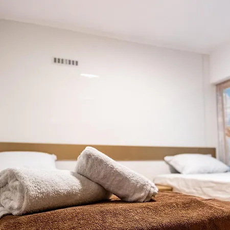 Angel 2bdrm Modern Апартаменти Варна