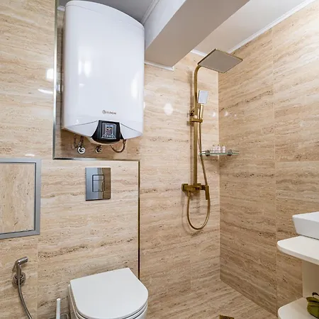 Διαμέρισμα Angel 2bdrm Modern Βάρνα