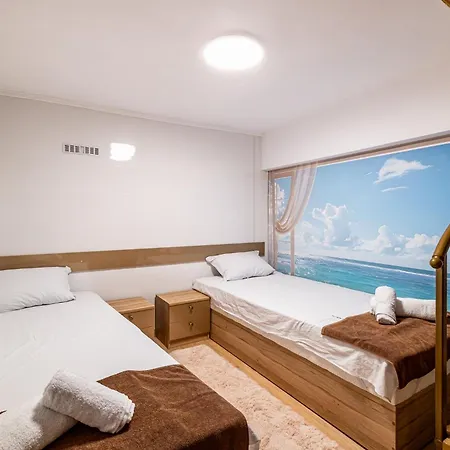 Angel 2bdrm Modern Апартаменти Варна