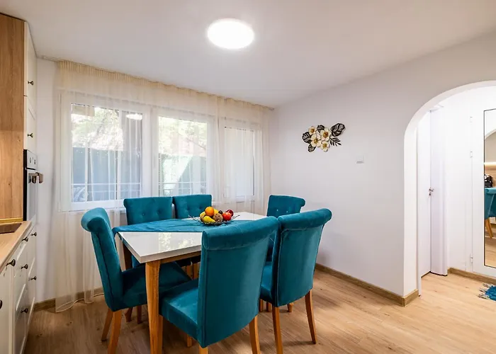 Angel 2bdrm Modern Apartament