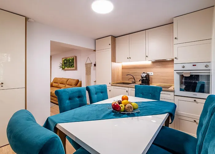 Angel 2bdrm Modern Apartament Varna
